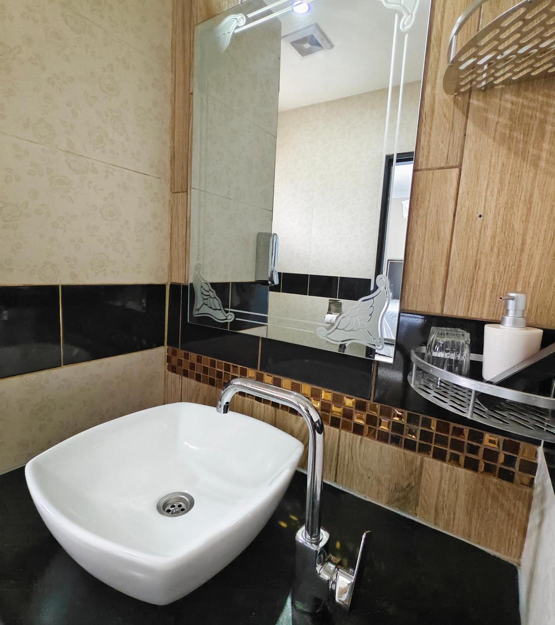 Annavilla7 Lilongwe Hotel Экстерьер фото
